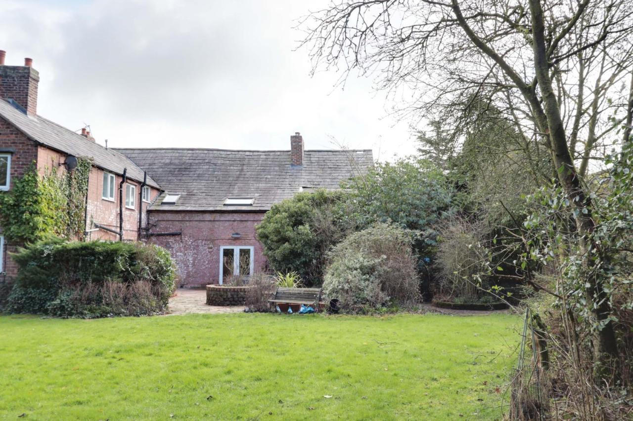 Bretton House Farm Retreat Villa Chester Luaran gambar